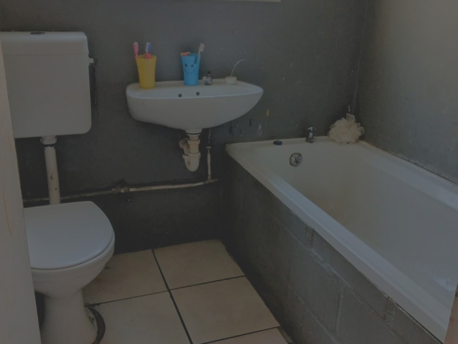 2 Bedroom Property for Sale in The Hague Western Cape